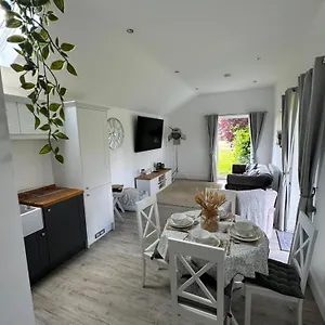https://boundary-stable.yorkshirehotels.net
